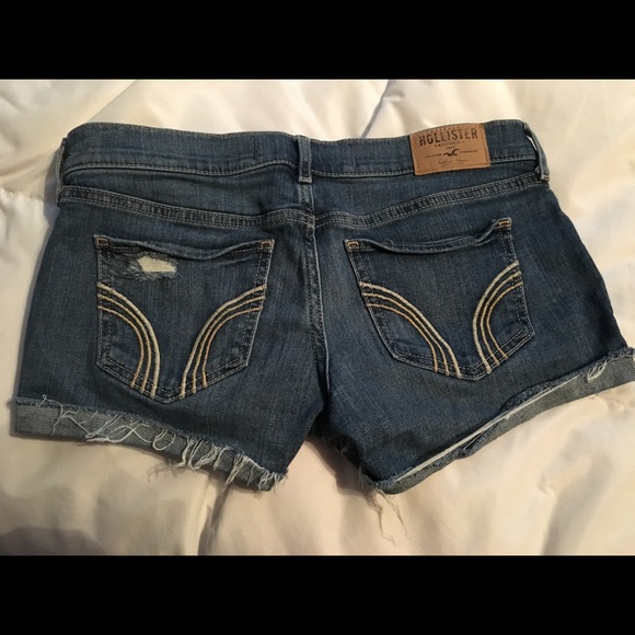 Hollister shorts - Picture 2 of 2